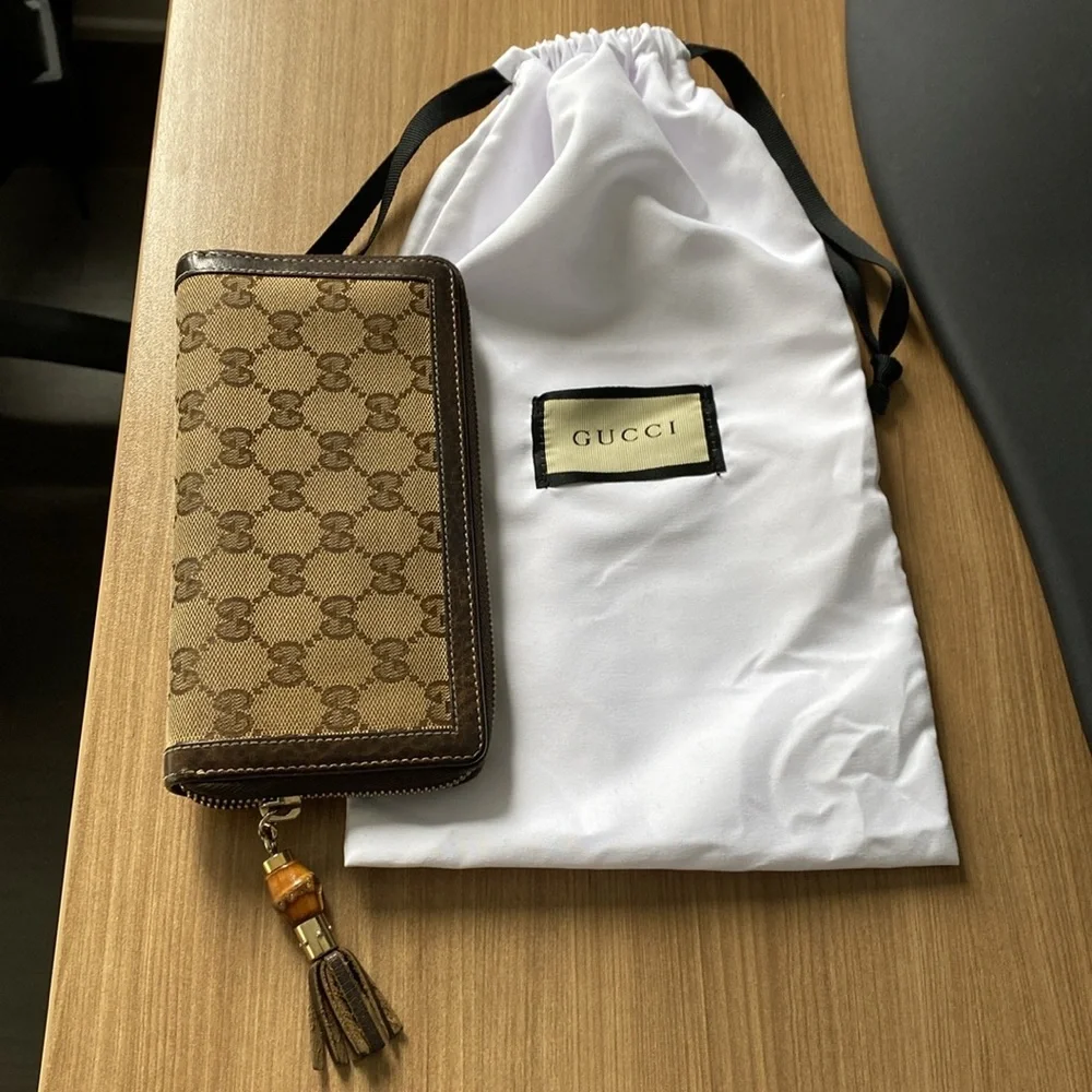 Authentic Gucci leather trim GG monogram bamboo tassel long wallet - Picture 7 of 7
